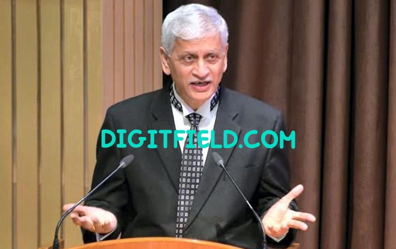 rajkotupdates.news:justice-lalit-took-oath-as-the-49th-chief-justice-of-india